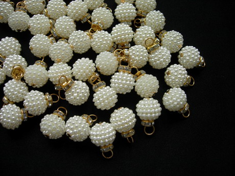 BA03 14mm Sugar Pearl Beads Button Cream Gold Loop Diamante 20pc