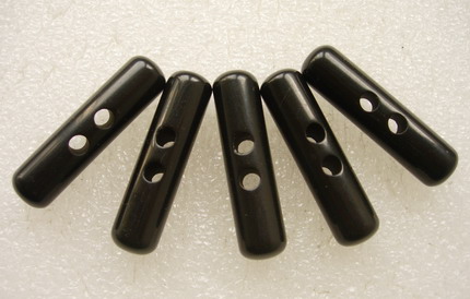 LU25 50mm Black Lucite/Resin Toggle Horn 2 Holes Buttons 5pcs - Click Image to Close