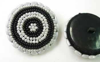 BT03 Black & White Dome Beaded Button Handicraft Button