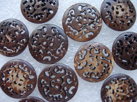 BW02 20mm Floral Celtic 2Holes Wood Button Brown 10pcs