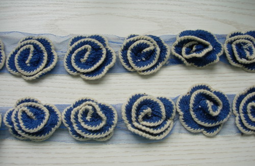 CB03 2.5" Layered Flower Crochet Stitch Banding Applique Blue 1Y