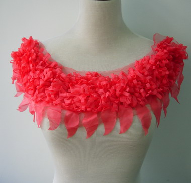 FN133-3 Shabby Daisy Flower Chiffon Applique Coral Red ~Collar~