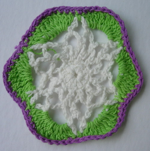 CR04 3" Petal Flower 3Tone Crochet Applique Motif 5pcs