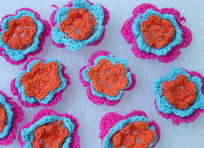 CR13-4 Crochet Flower Applique Motif 3 Layers Fuchsia 10pcs