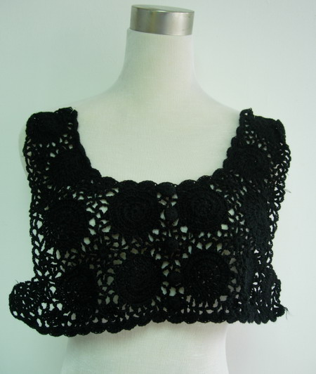 CF07 Hand knitted Crochet Applique Front Motif Black