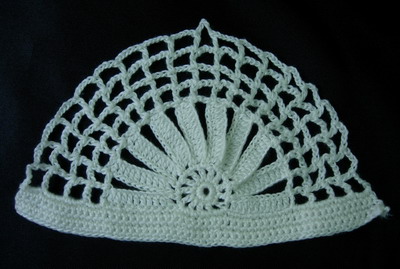 CR65 Semicircular Hand knitted Crochet Applique Motif White CR65 Semicircular Hand knitted Crochet Applique Motif White