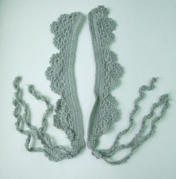 CR66-3 Grey Hand knitted Crochet Collar Corset Applique