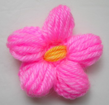 CR86 Wool Mohair Crochet Starflower Applique Motif Pink x5