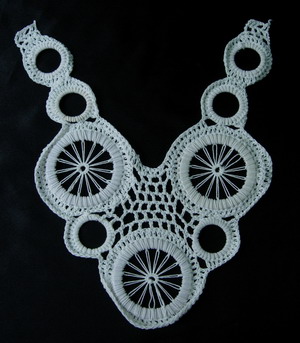 Crocheted Necklaces - Free Patterns, Tutorials and Instructions