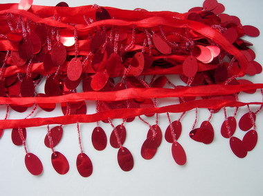 FR04 Oval Paillette Bead Fringe Red