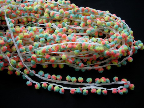 FR126 25mm Wide Pom Pom Fringe Tassel Braided Trim Multiclolr 5y