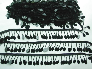 FR49 Oval Paillette Bead Fringe Black