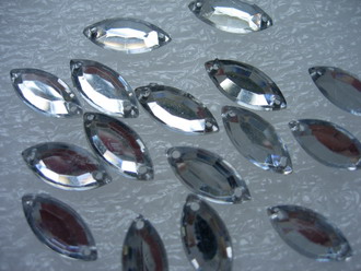 RA50 7x15mm Silver Clear Navette Acrylic Gemstones Sew-On 30pcs