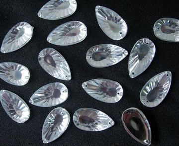 RA69 11x21mm Clear Teardrop Acrylic Gemstones w/Holes Sew-On 30 - Click Image to Close