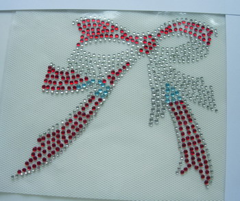 HF126 Multicolor Bow Rhinestones Hotfix Heat Transfer Motif HF126 Multicolor Bow Rhinestones Hotfix Heat Transfer Motif
