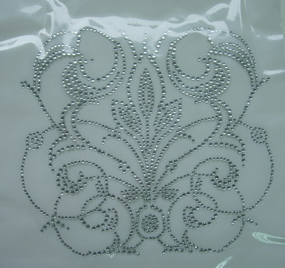 HF131 Fleur De Lis Curl Rhinestones Hotfix Heat Transfer HF131 Fleur De Lis Curl Rhinestones Hotfix Heat Transfer