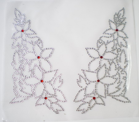 HF93 LR Starflower Neck Hotfix Rhinestone Heat Transfer Motif