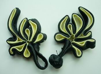 FG90-6 Chinese Frog Closure Buttons Knots Tail Black Beige 5pr