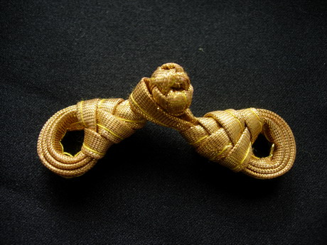 FG211-2 Pipa Chinese Silk Frog Closure Knots Buttons Gold 5pr