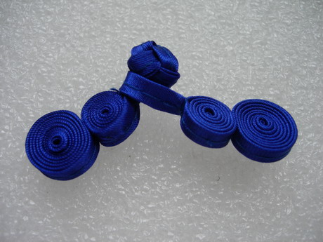 FG215-7 Ribbon Coils Cycles Frog Closure Buttons Royal Blue 5pr