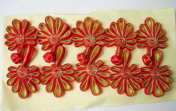 FG232-3 Ribbon Chinese Fan Frog Closure Buttons Red Gold 5p