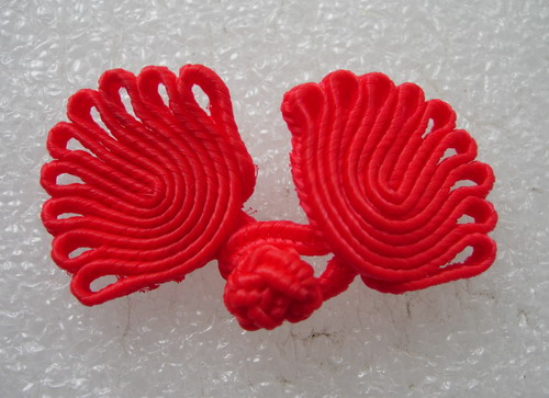 FG338 Fan-Style Chinese Frog Closured Buttons Knots Red 5pr