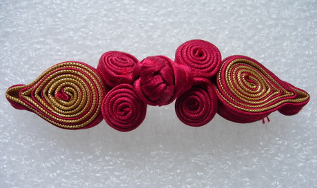 FG348 Metallic Ribbon Peach Frog Closure Buttons Knots Maroon 5p - Click Image to Close