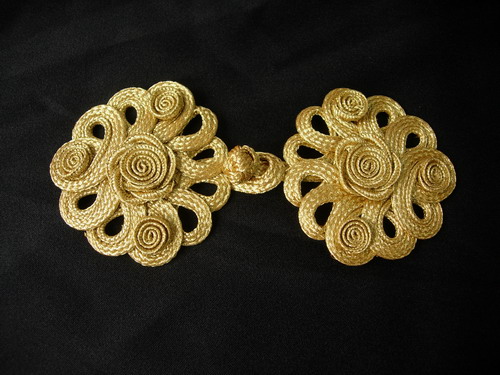 FG361 Metallic Gold Trim Rose & Loops Corded Closured Knot