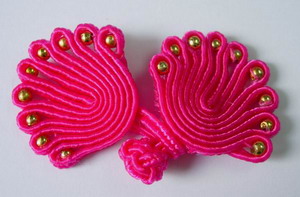 FG75-3 Fuchsia Chinese Frog Closure Buttons Knots (Fan) 5pr - Click Image to Close