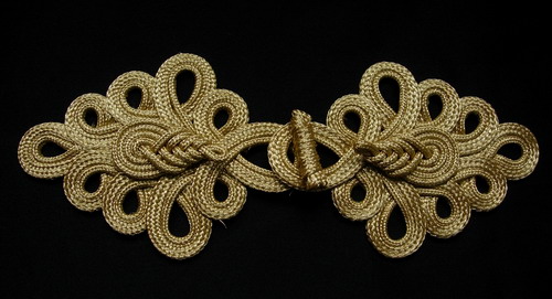 MR154 Gold Metallic Cord Chinese Pipa Fastener Frog Closure Knot - Click Image to Close