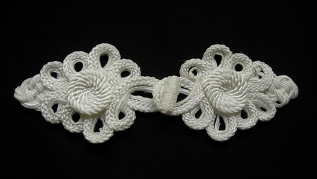 MR20 Macrame Cord Loopy Fastener Knots Buckle Off-white