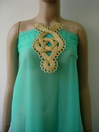 MR203 Gold Metallic Corded Braided Neckline Applique Motif