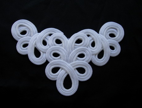 MR210 White Braided Loopy Cord Applique Motif Sew On Dress