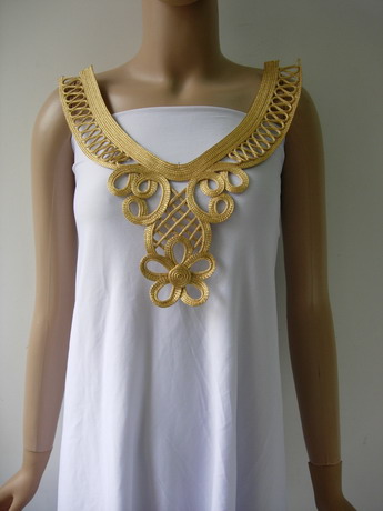 MR211 Gold Metallic Cord Braided Loopy Floral Neckline Motif