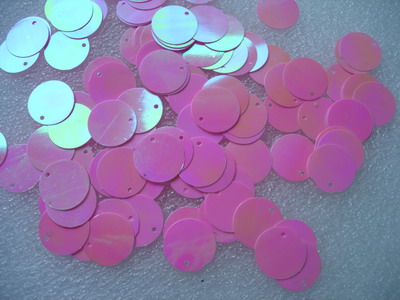 PI15 20mm Round Paillettes Sequins w/Hole Pink Iris 200pcs - Click Image to Close