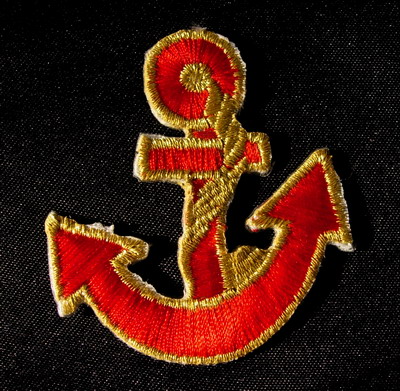 PB05 Anchor Red & Gold Emblem Patch Appliques Trim Sewing