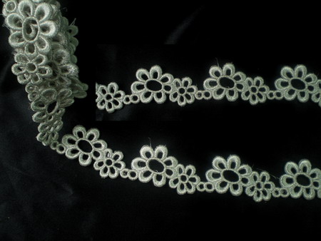 PB21 Metallic Silver Thread Patch Lace Loopy Flowers 36" PB21 Metallic Silver Thread Patch Lace Loopy Flowers 36"