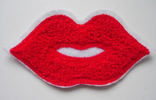 PC160 Hot LIPS lip Furry Applique Patch Sew On Fashion PC160 Hot LIPS lip Furry Applique Patch Sew On Fashion