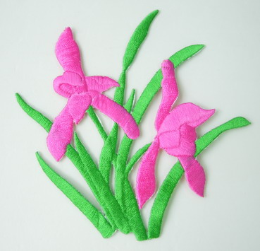 PT167 Fuchsia Water Flowers Floral Embroidery Patch Applique - Click Image to Close