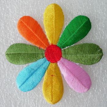 PT191 Colorful Petals Flower Embroidered Patch Applique Iron On