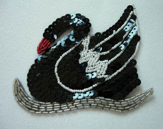 AN63 Swan Geese Duck Sequin Beaded Applique Motif