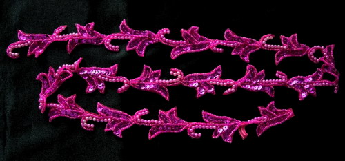 BN01 Fuchsia LR Leaf Sequin Bead Applique Motif Banding 39"