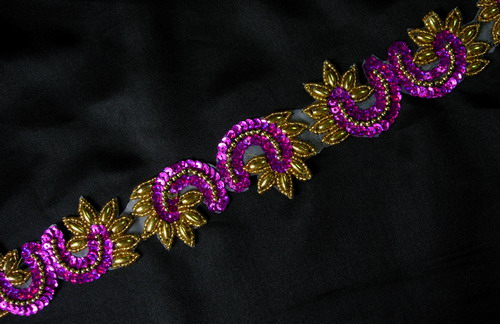 BN11 Fuchsia LR Sequin Bead Applique Banding Trimming Lace 39"