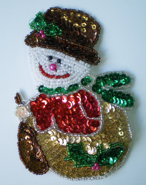 XM04 Sequin Applique Bead Motif Christmas Snowboy - Click Image to Close