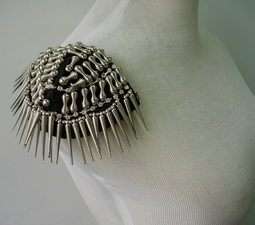 EP64 Silver Spike Rivet Studs Punk Rock Goth Epaulet Shoulder