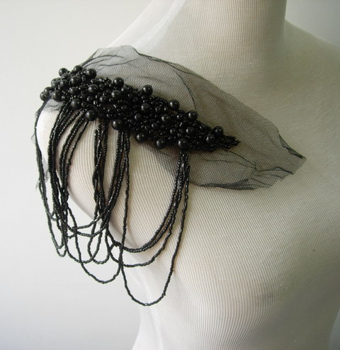 EP73 Trendy Fringed Bugle Beaded Pearl Epaulette Applique Black