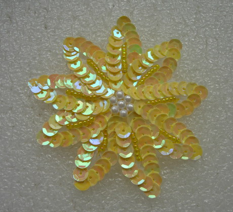 FW29 Petals Flower Sequin Bead Applique Yellow Iris 5pcs