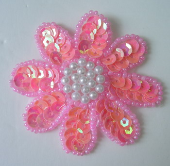 FW09 Petal Flower Sequin Bead Applique Pink 5pcs FW09 Petal Flower Sequin Bead Applique Pink 5pcs