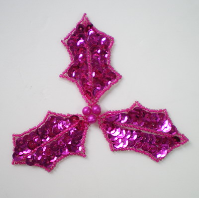 FW127 Sequin Bead Applique Christmas Leaf Fuchsia Motif 2pcs