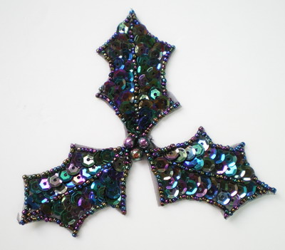 FW130 Sequin Bead Applique Christmas Leaf Black Iris Motif 2pcs - Click Image to Close